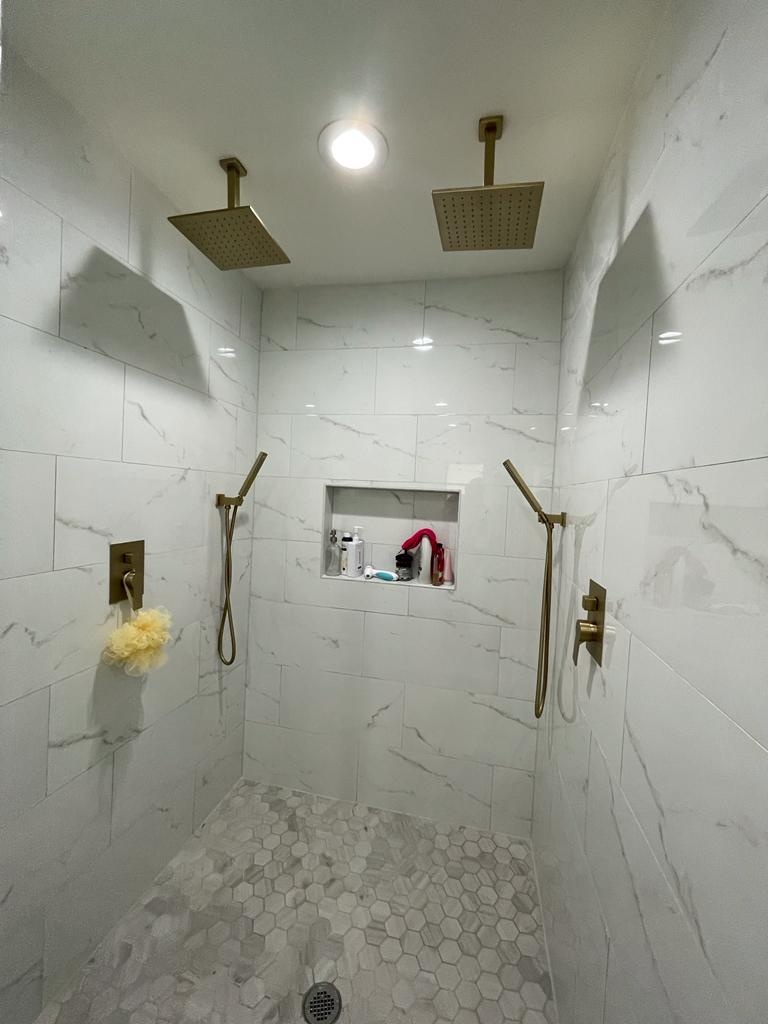 Bathroom Remodeling Services: Stunning & Durable Solutions